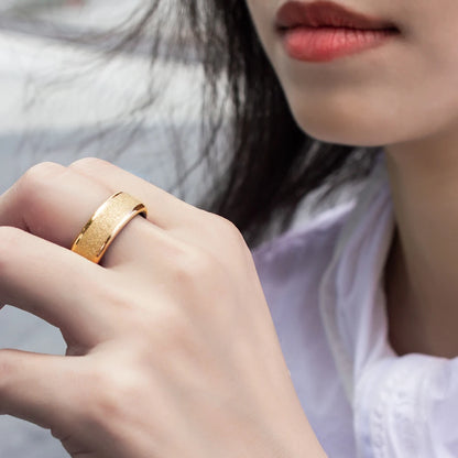 R10 Smart Ring with Health Monitor